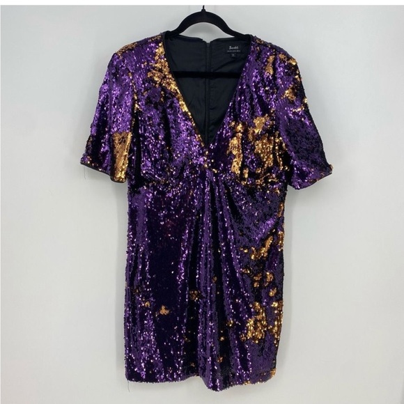 Bardot Short Sleeve Sequin Dress V-neckline Size 6 - Picture 6 of 10